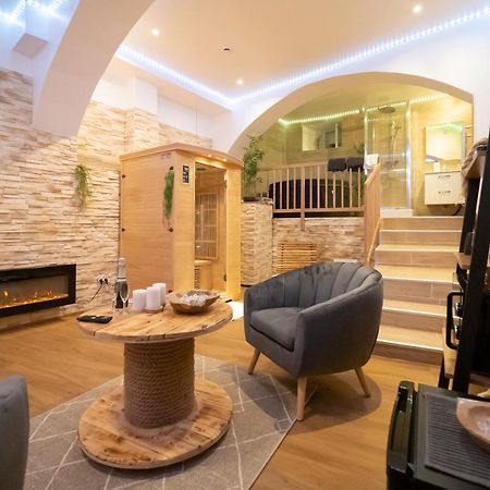 Le Spa De La Cathedrale - Jacuzzi - Sauna - Champagne - Netflix - Wifi Troyes Exterior photo
